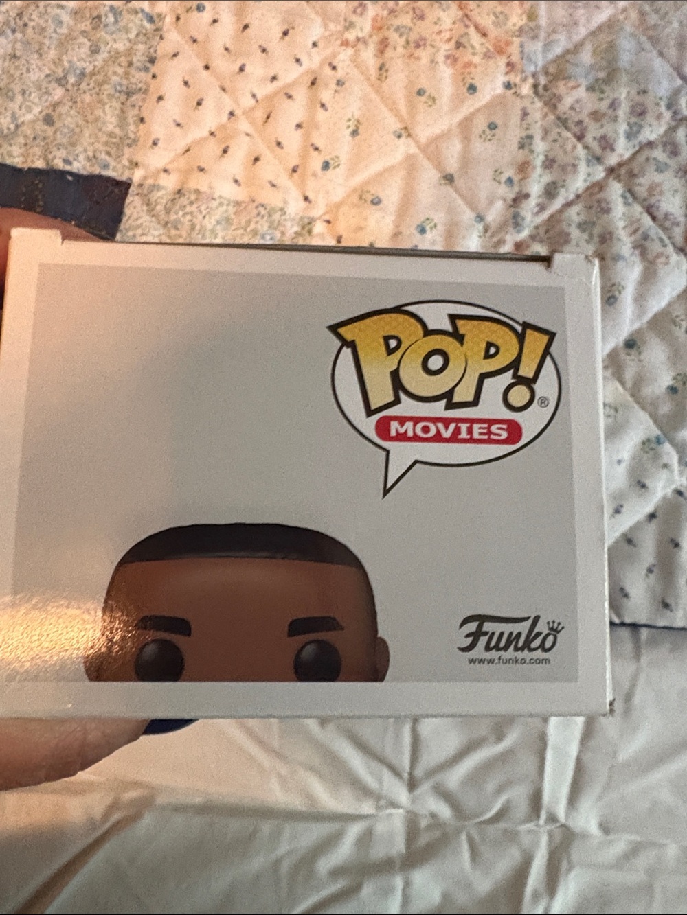 Funko Pop! LeBron James Vinyl Figure - Brown, Black, White - Picture 5 of 5